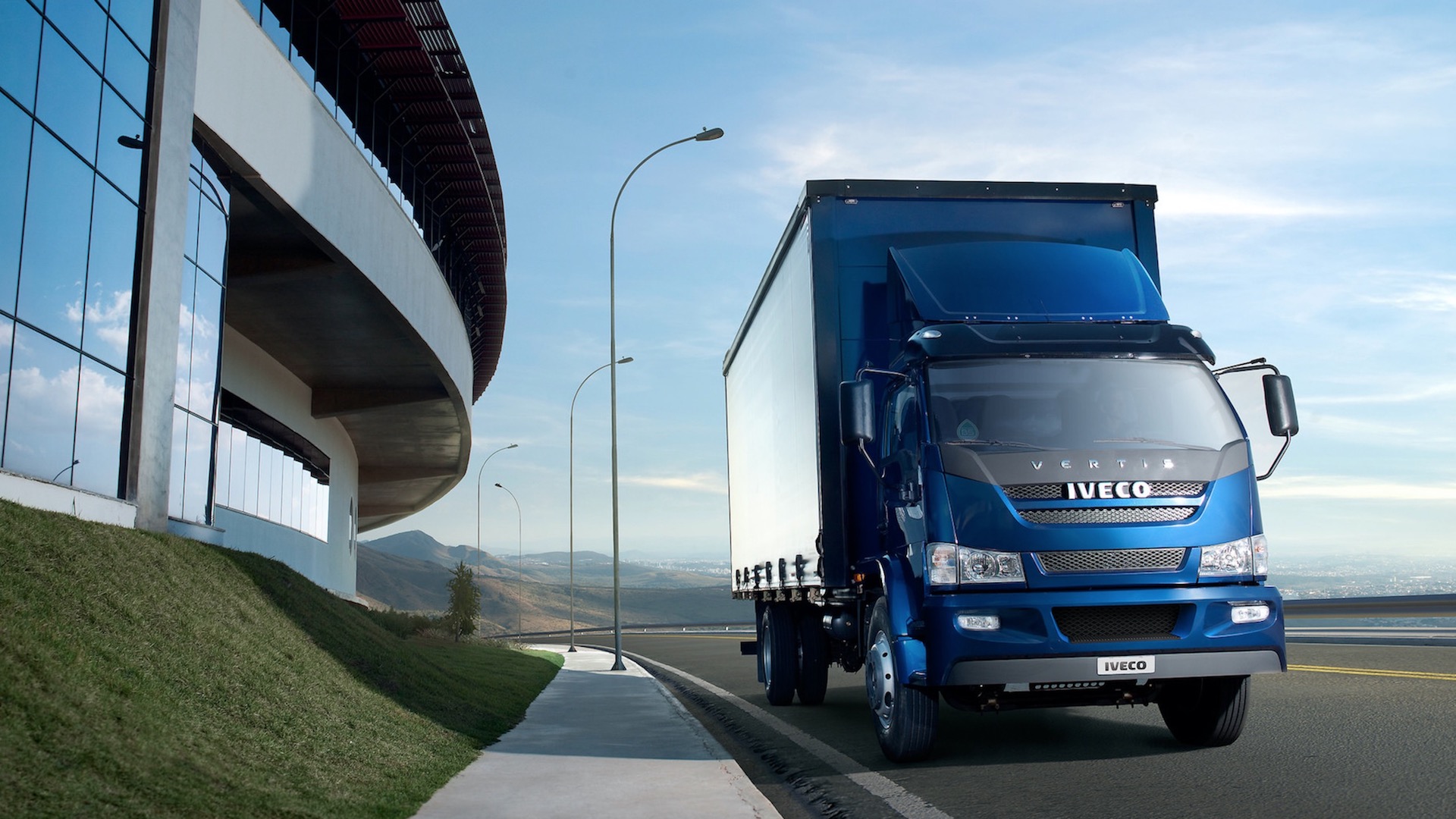 Iveco Expande Su Gama De Camiones Ecol Gicos En Europa Amigo Camionero