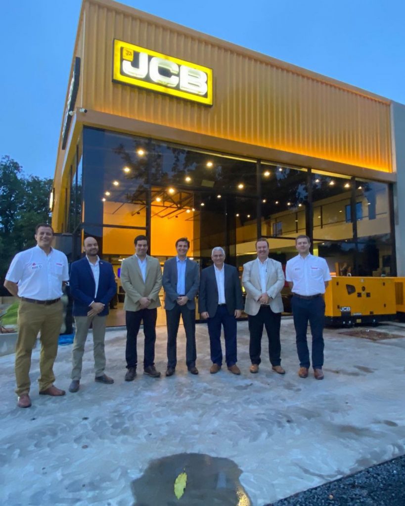 JCB inauguró su casa central en Mariano Roque Alonso