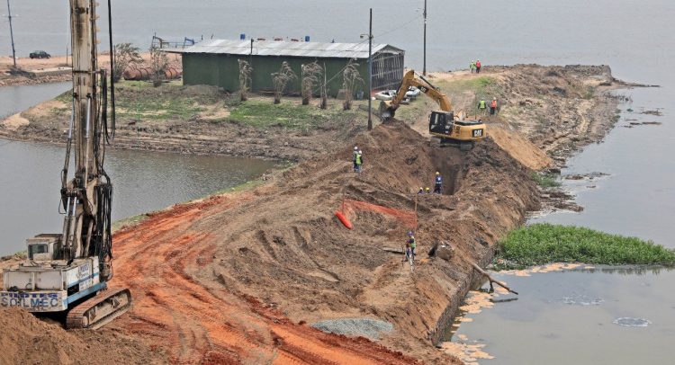 Histórica construcción de dos plantas de tratamiento de aguas residuales para Asunción