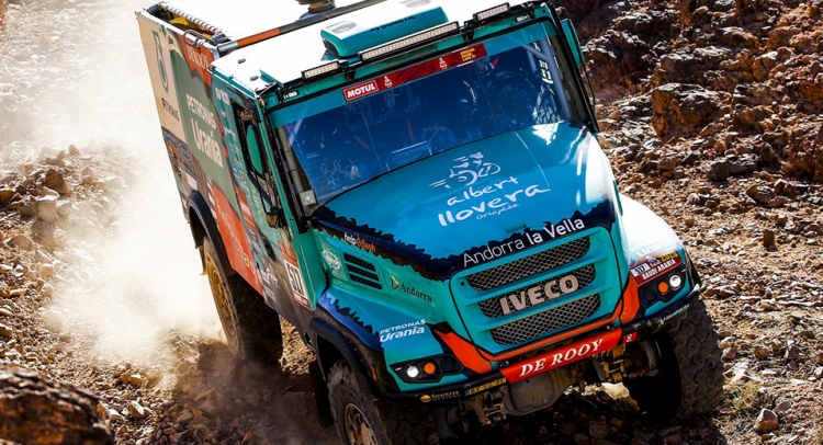 Dakar 2020: FPT Industrial acelera el equipo IVECO en Arabia Saudíta