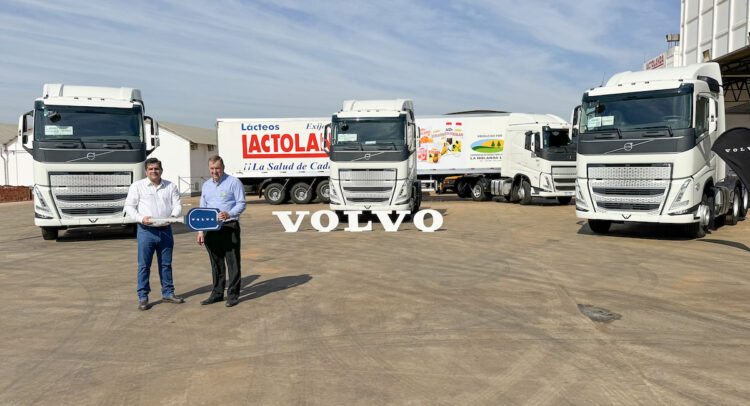 Grupo Rieder refuerza la flota de Cooperativa La Holanda con nuevos camiones Volvo FH440 6x2