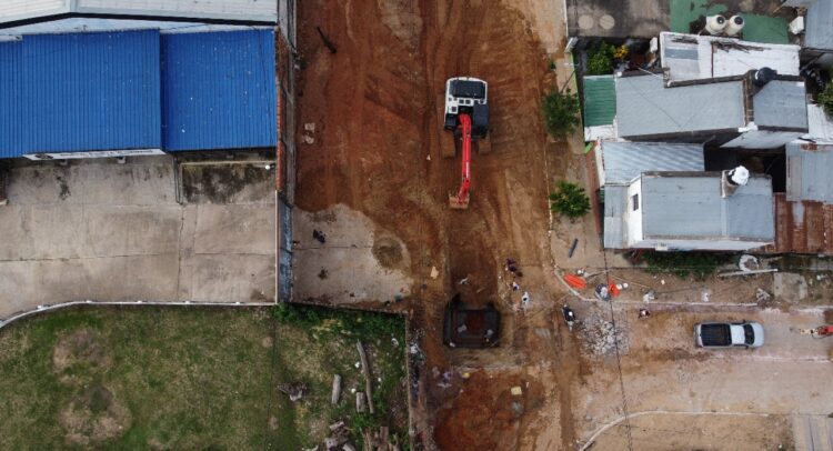 Excavadoras Link-Belt son utilizadas en drenaje urbano en Argentina