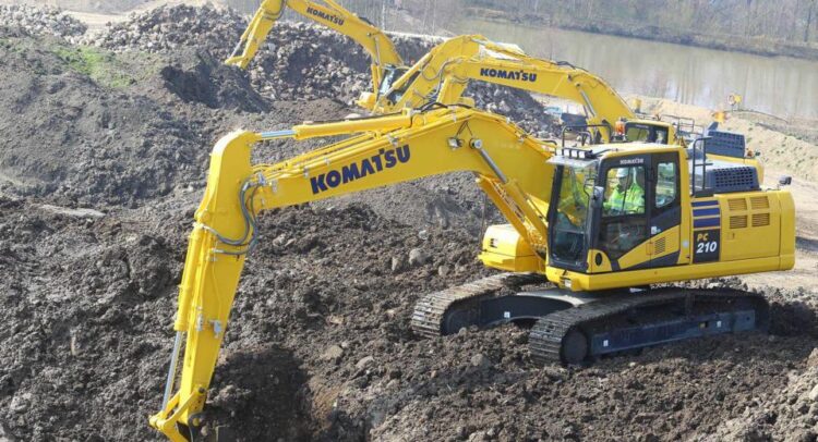 Automaq impulsa el progreso en Paraguay con la excavadora Komatsu PC210LC-10M0: potencia y eficiencia al máximo