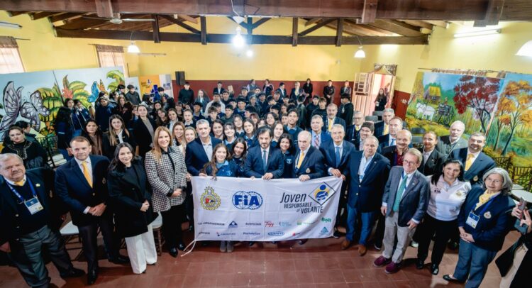 “Joven Responsable al Volante”: la FIA respalda en Paraguay la formación vial para jóvenes