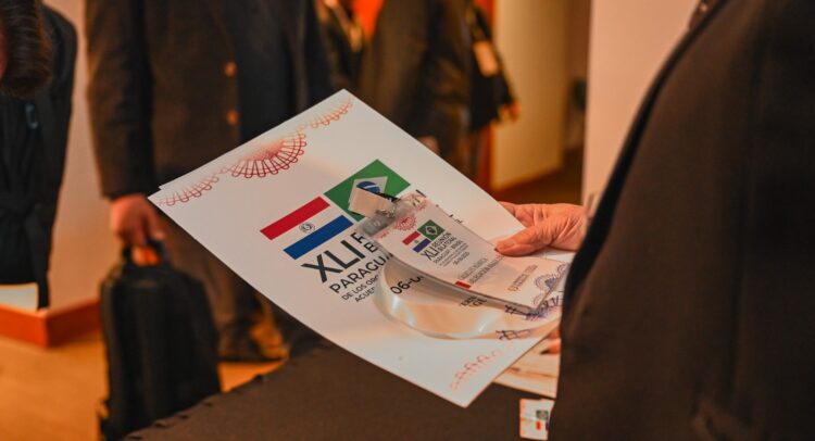 Paraguay y Brasil refuerzan su alianza estratégica en transporte terrestre internacional