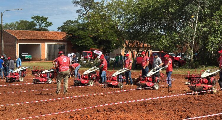 Desafío “Mejor Tablón ASIA 2025”: productores y estudiantes muestran su nivel técnico en Santa Rosa del Aguaray