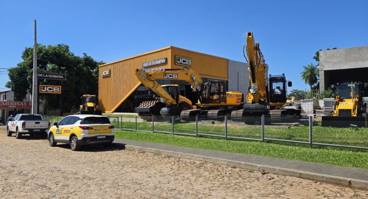 DE LA SOBERA reafirma su liderazgo en el sector de maquinarias y logística de la mano de marcas globales como JCB e Hyster