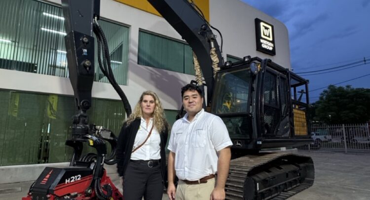 Encuentro con Clientes Forestales de Kurosu & Cía. con presencia de Directivos Internacionales