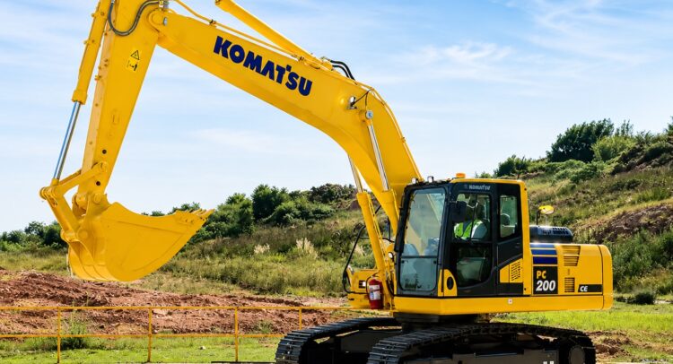 Tecnología japonesa de la mano de Automaq: Komatsu PC200-10M0, eficiencia para obras exigentes